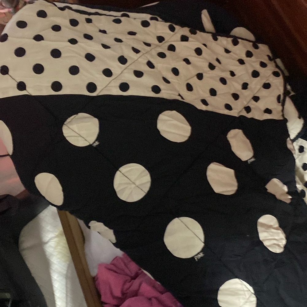 Victoria’s Secret pink quilt size king